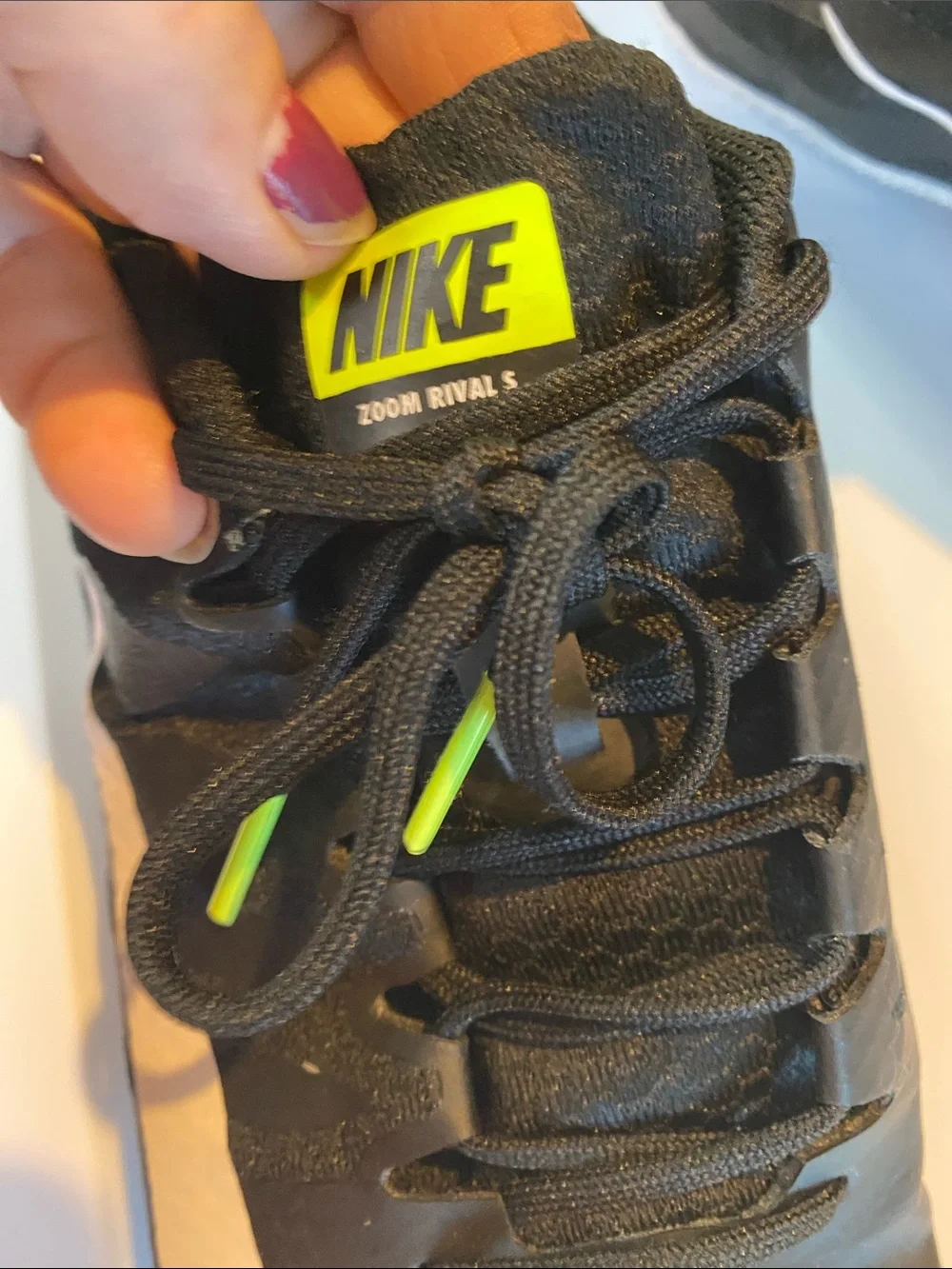 Nike Zoom Rivals With 7 Spikes Mens 10 .5 White And Black Track Shoes.
